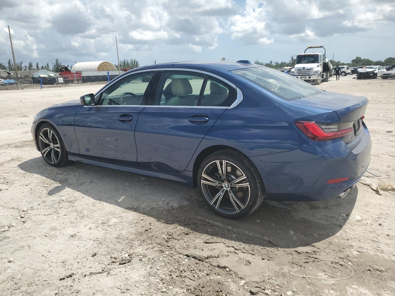 2024 BMW 330I  VIN:3MW69FF03R8E32818