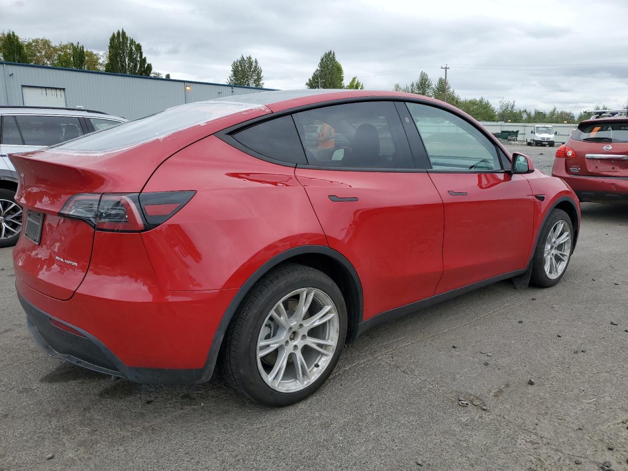 2023 TESLA MODEL Y  VIN:7SAYGDEE4PF889605