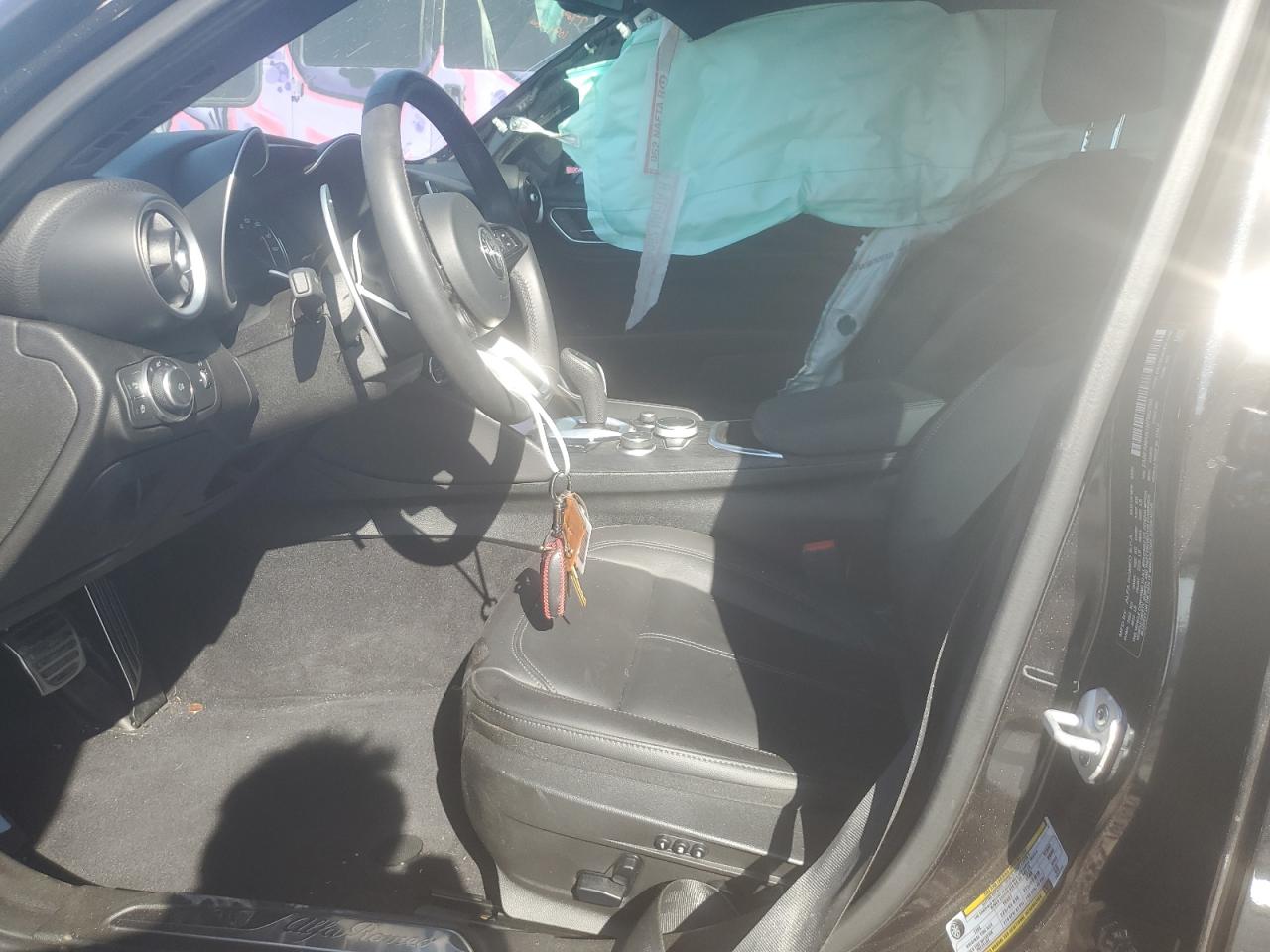 2022 ALFA ROMEO GIULIA  VIN:ZARFAMAN1N7662764