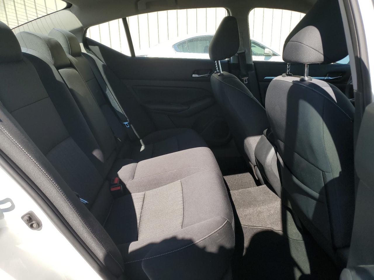 2022 NISSAN ALTIMA SV VIN:1N4BL4DW2NN352647
