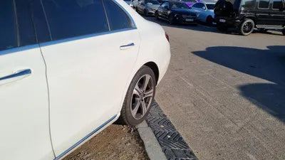 2019 Mercedes-Benz E 220 WDDZF0EB1KA690277 VIN:WDDZF0EB1KA690277