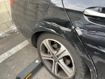 2018 Mercedes-Benz E 300 WDDZF4KB3JA377452 VIN:WDDZF4KB3JA377452