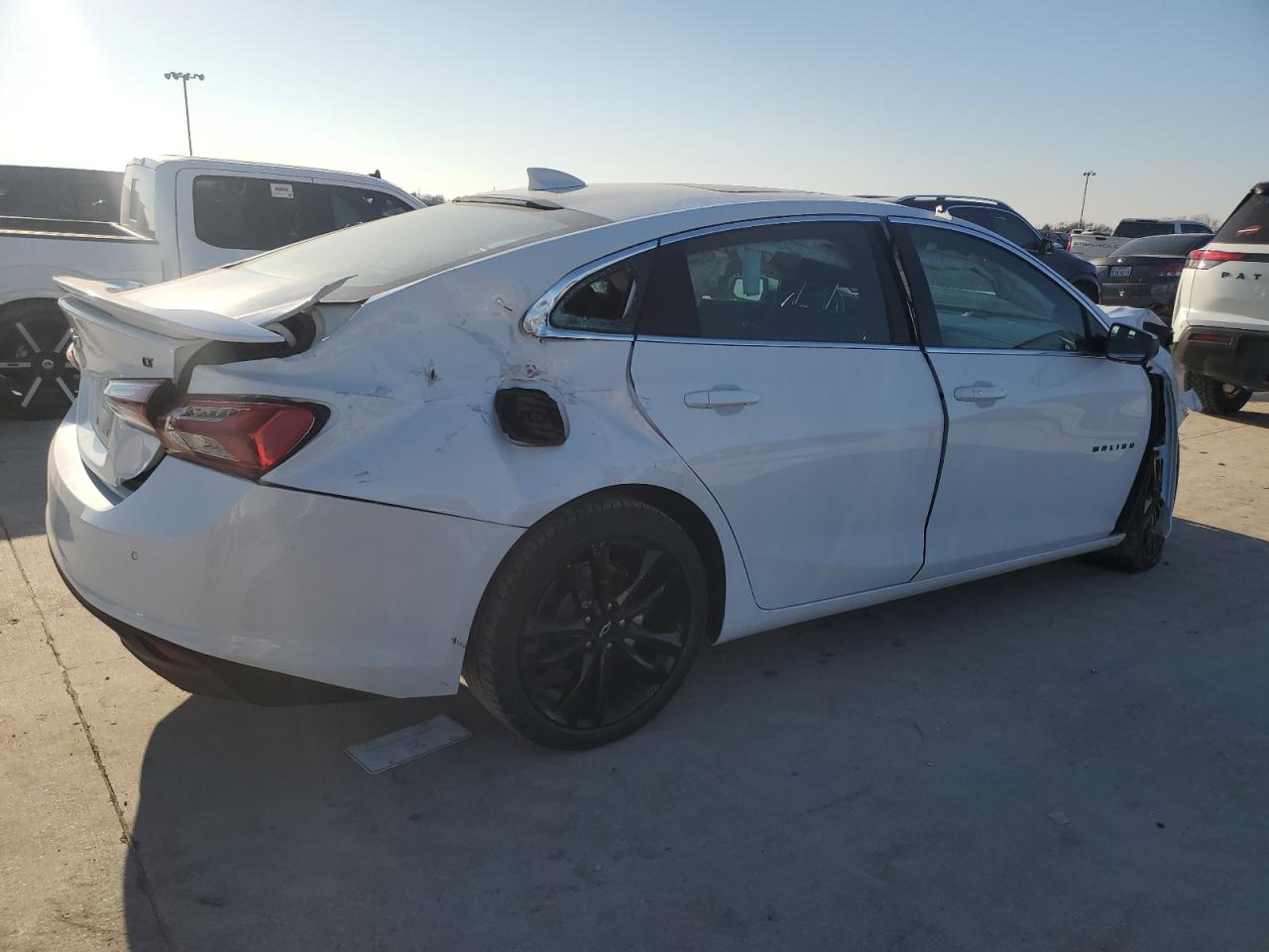 2022 CHEVROLET MALIBU LT VIN:1G1ZD5ST1NF208062