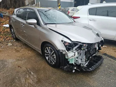 2018 Lexus CT 200h JTHKD5BH8J2331975 VIN:JTHKD5BH8J2331975