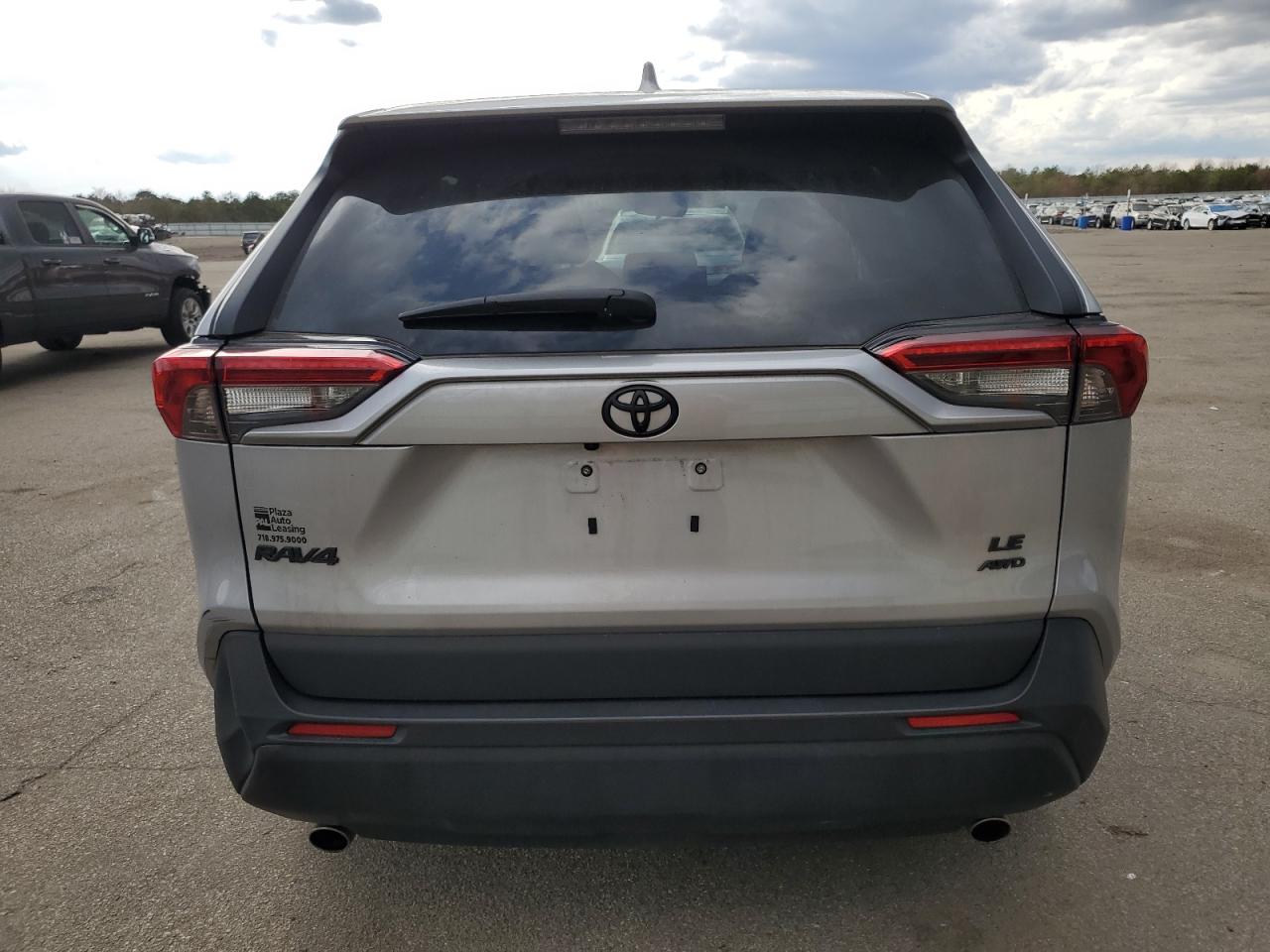 2022 TOYOTA RAV4 LE VIN:2T3F1RFV5NW306242