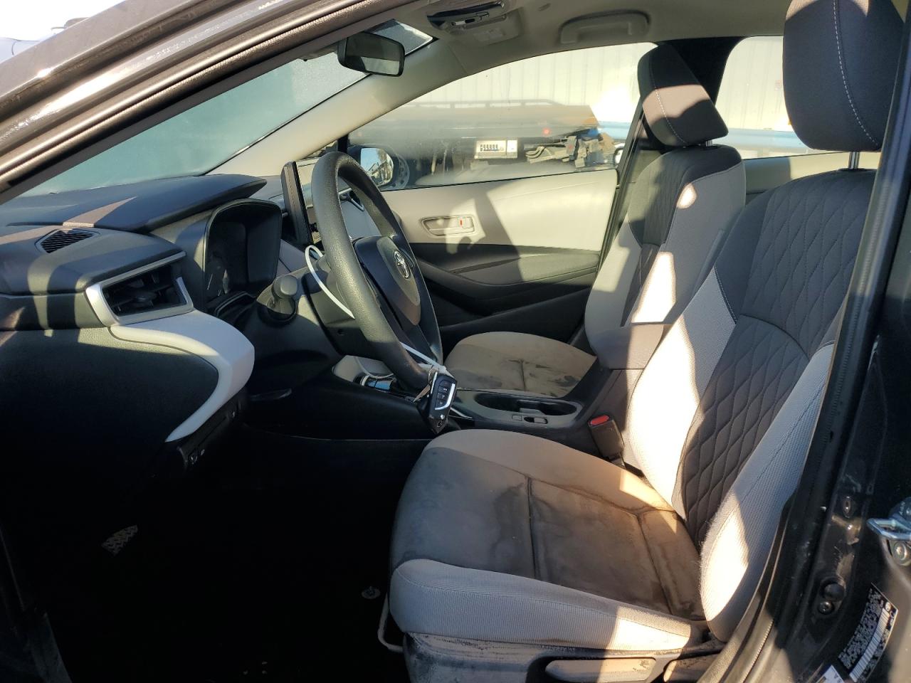 2024 TOYOTA COROLLA LE VIN:JTDBCMFE2R3055622