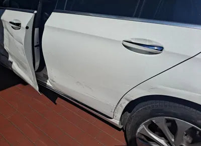 2016 Mercedes-Benz E 220 VIN: