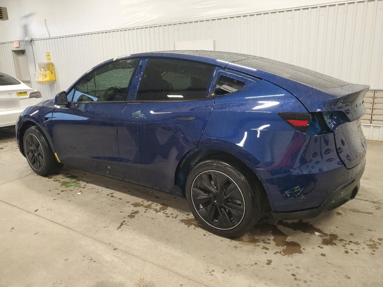 2023 TESLA MODEL Y  VIN:7SAYGDEE3PF706534