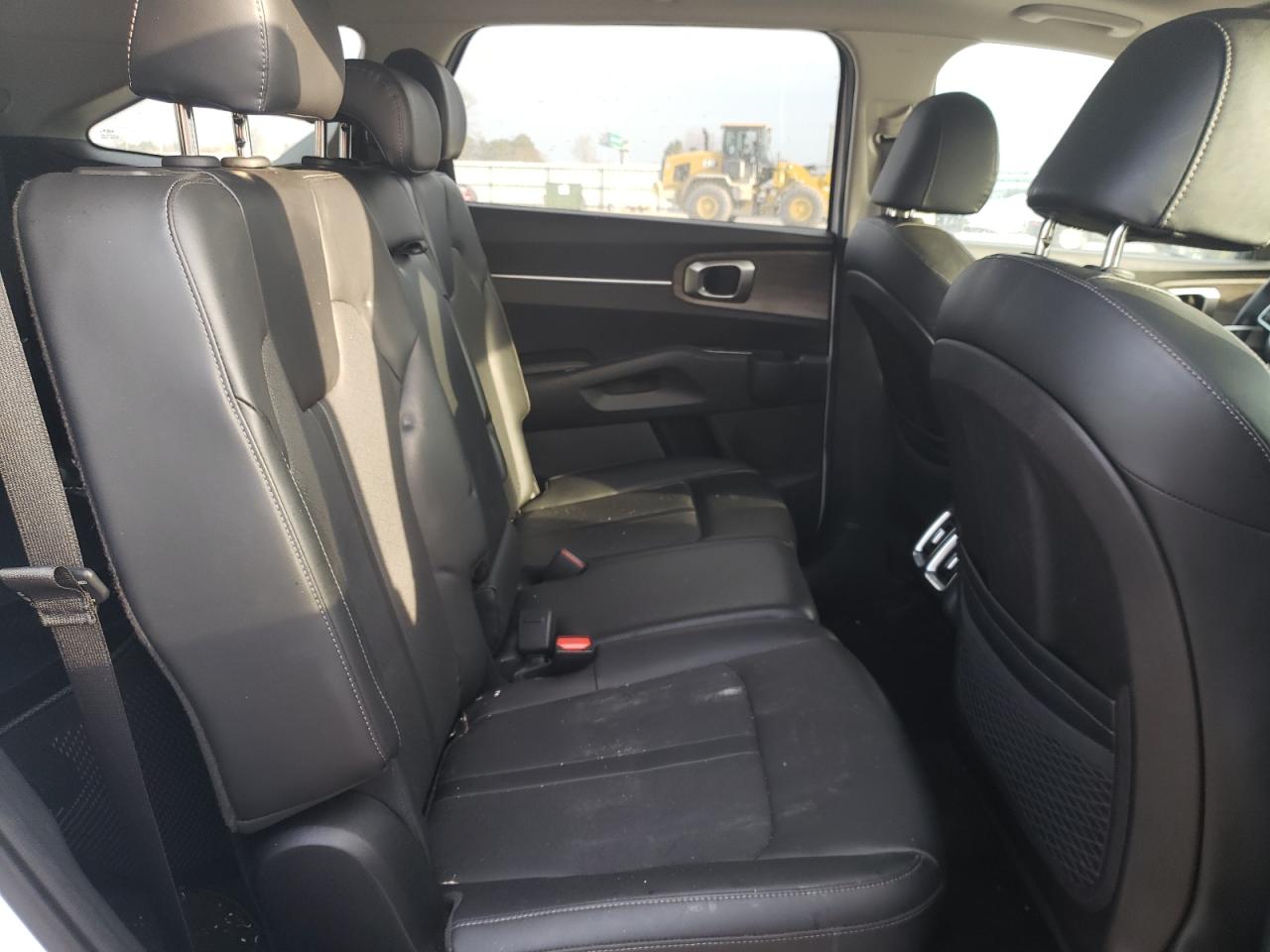 2022 KIA SORENTO S VIN:5XYRLDLC4NG083588