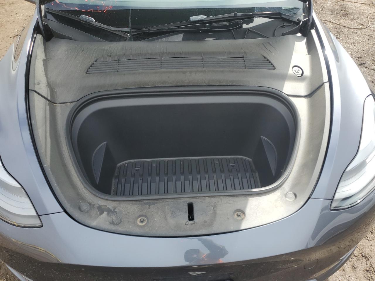 2023 TESLA MODEL Y  VIN:7SAYGDEE5PF836217