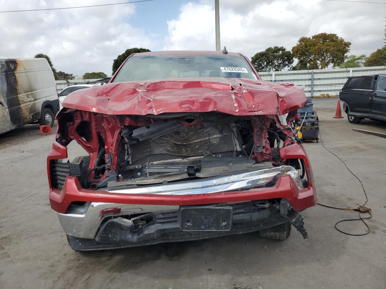 2023 CHEVROLET SILVERADO K1500 LT VIN:1GCUDDE85PZ194686