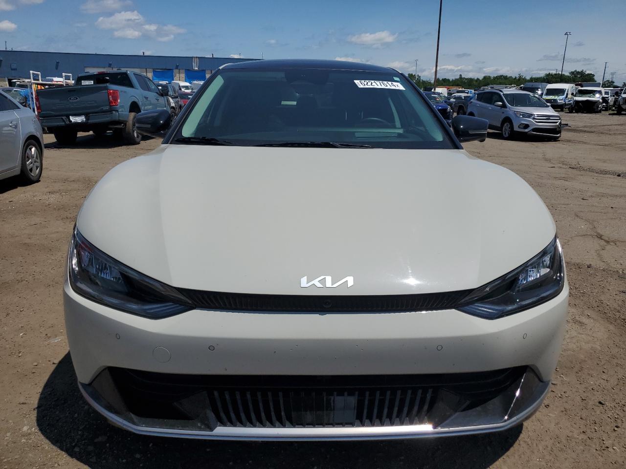 2022 KIA EV6 LIGHT VIN:KNDC3DLC5N5027030
