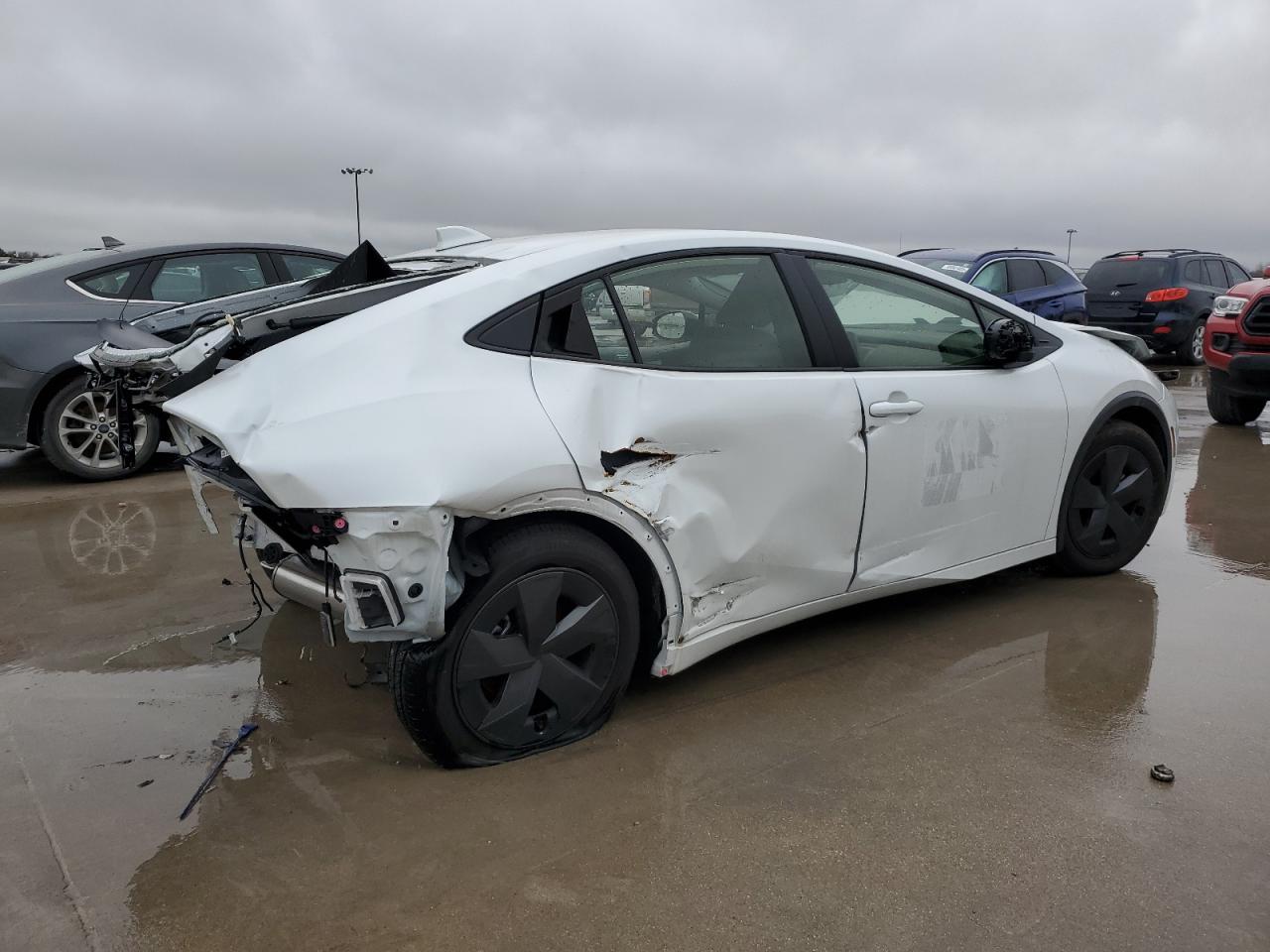 2024 TOYOTA PRIUS LE VIN:JTDACAAU9R3022027