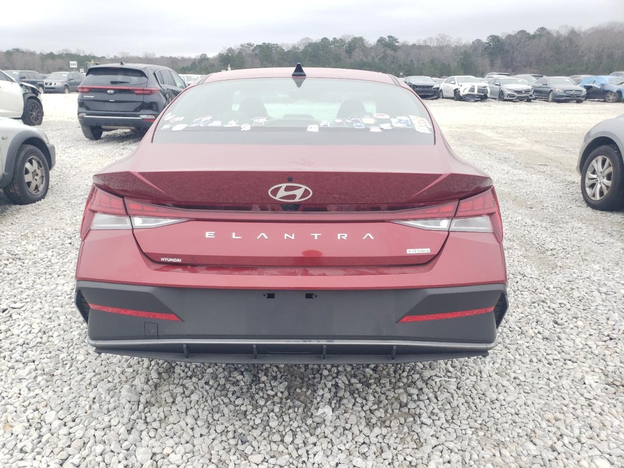 2024 HYUNDAI ELANTRA BLUE VIN:KMHLM4DJ7RU096013