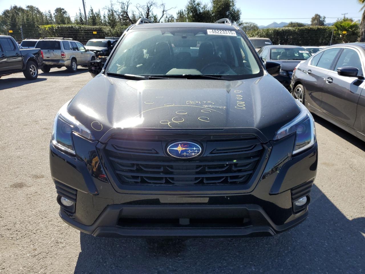 2023 SUBARU FORESTER PREMIUM VIN:JF2SKAEC2PH453108