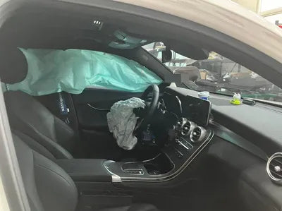 2020 Mercedes-Benz GLC 300 VIN: