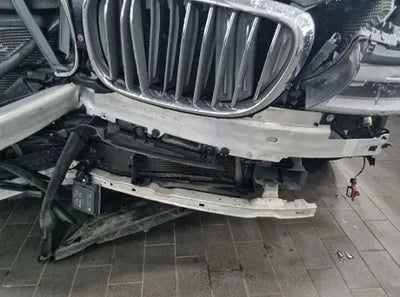 2016 BMW 750 WBA7F2103GG523602 VIN:WBA7F2103GG523602