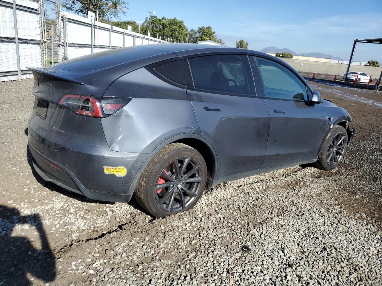 2022 TESLA MODEL Y  VIN:7SAYGDEFXNF492812