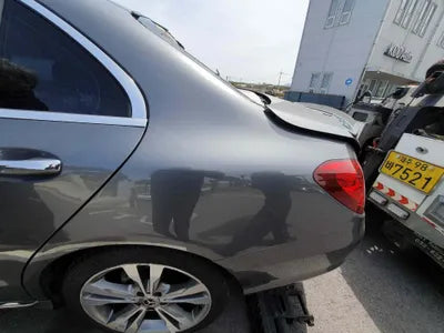 2018 Mercedes-Benz C 220 WDDWF0EB5JR342923 VIN:WDDWF0EB5JR342923