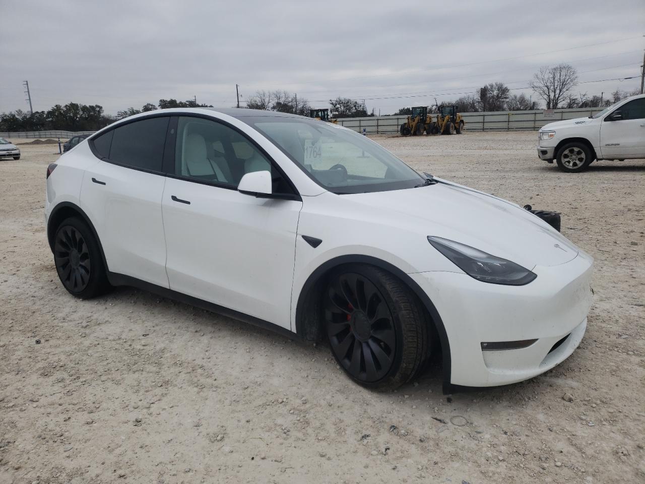 2023 TESLA MODEL Y  VIN:7SAYGDEF6PF896807