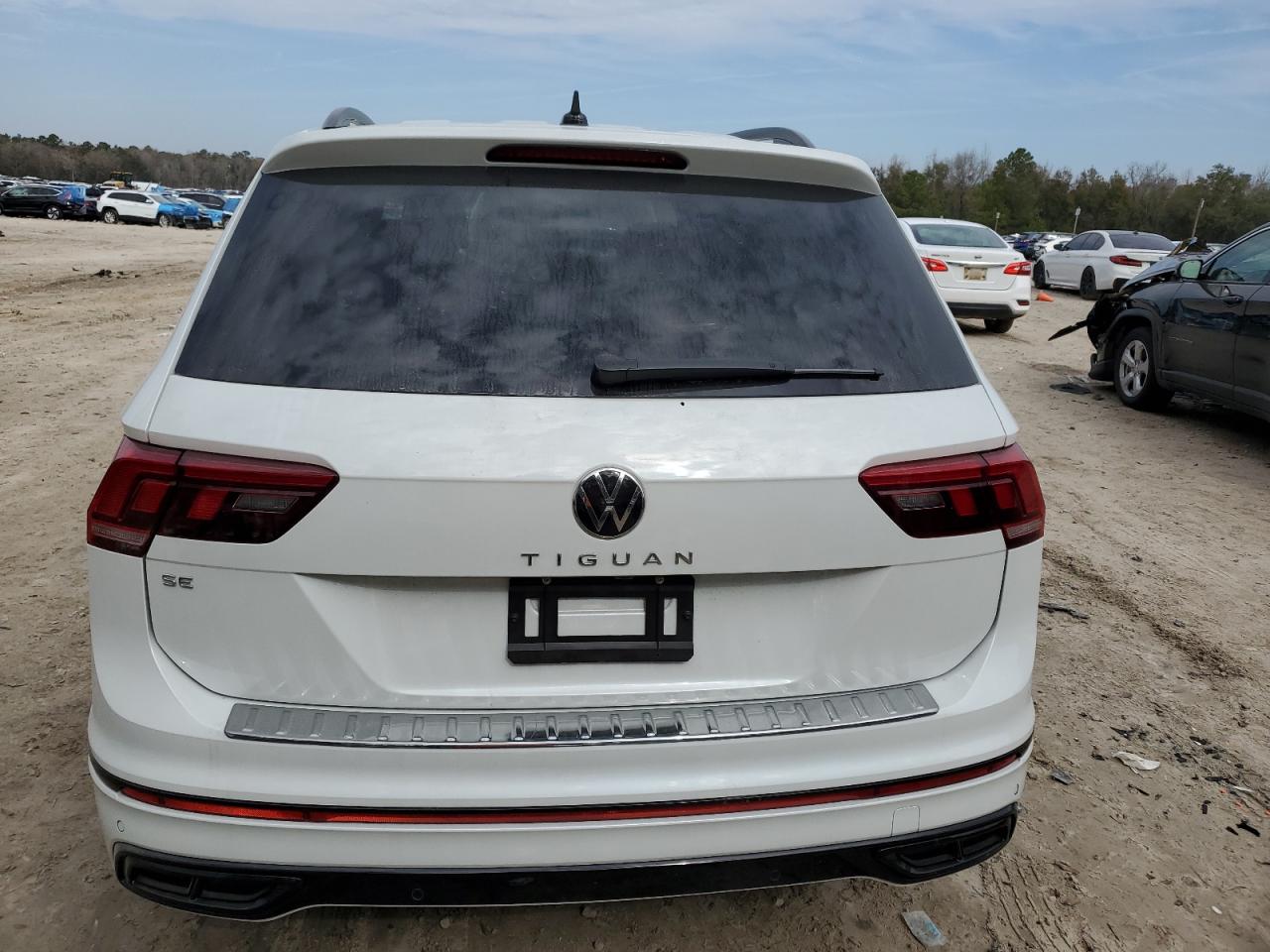 2024 VOLKSWAGEN TIGUAN SE R-LINE BLACK VIN:3VVCB7AX5RM155165