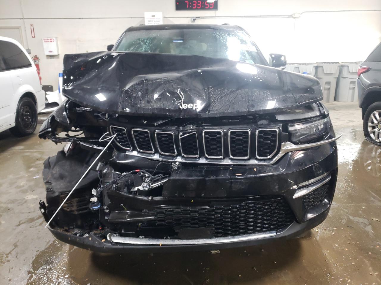 2024 JEEP GRAND CHEROKEE LIMITED VIN:1C4RJHBGXRC167927