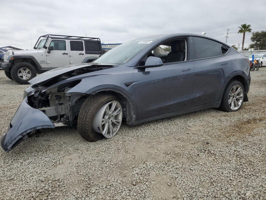 2023 TESLA MODEL Y  VIN:7SAYGAEE8PF673691