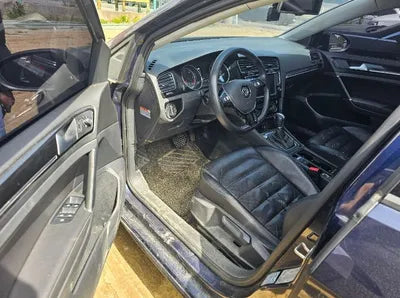 2015 Volkswagen Golf VIN: