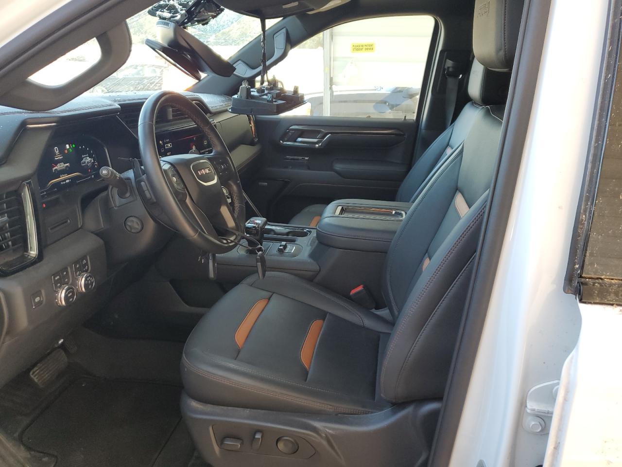 2022 GMC SIERRA K1500 AT4 VIN:1GTUUEET4NZ602327