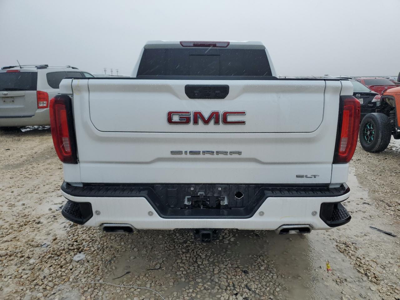 2023 GMC SIERRA K1500 SLT VIN:3GTUUDED7PG330104