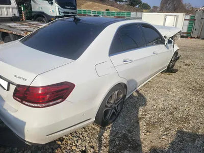 2016 Mercedes-Benz E 250 WDDHF9HB3GB317724 VIN:WDDHF9HB3GB317724