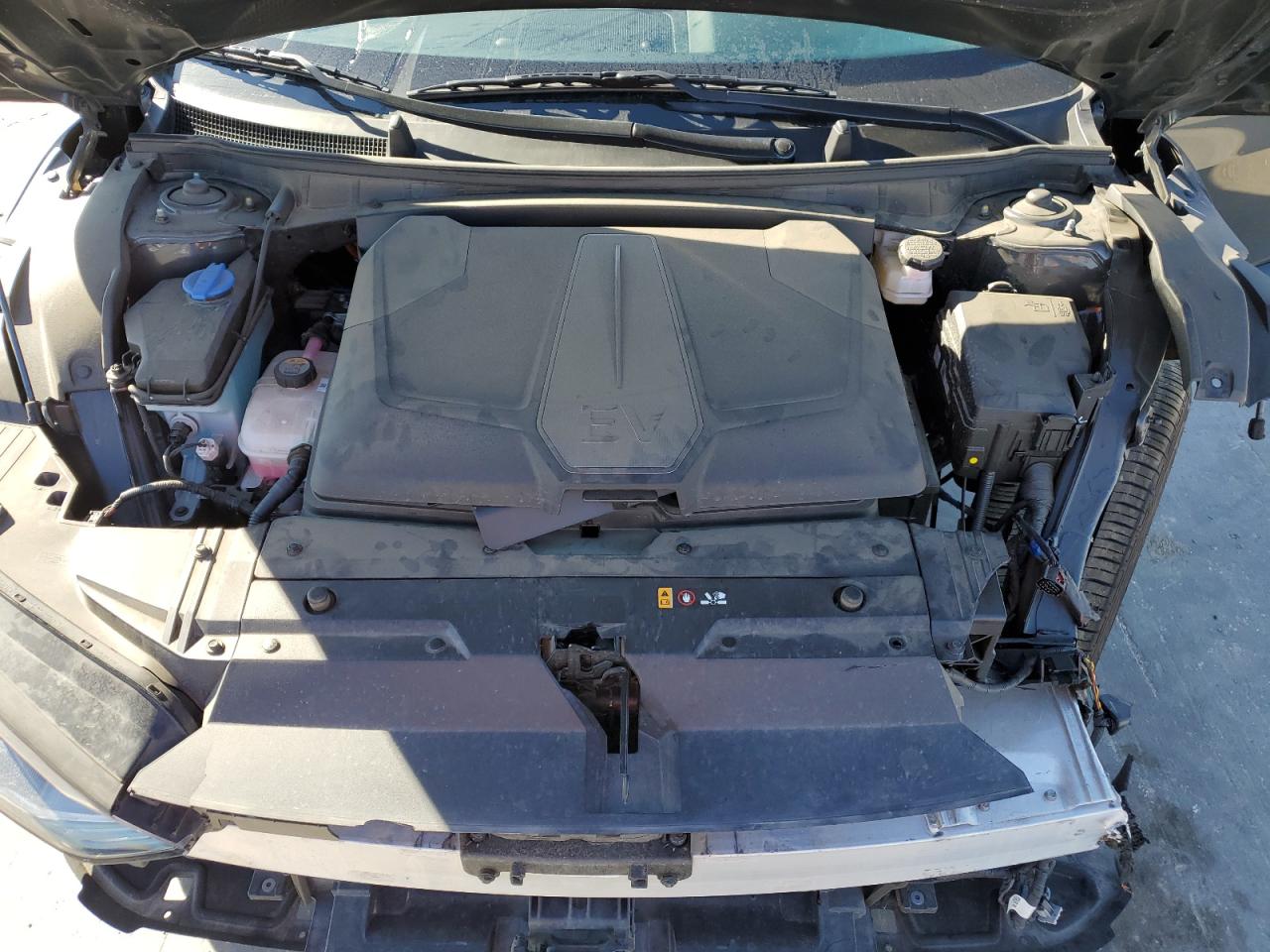 2022 KIA EV6 LIGHT VIN:KNDC34LA7N5059718