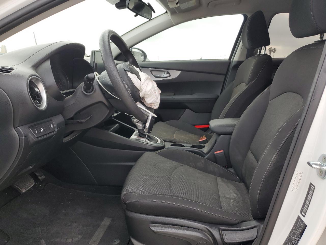2022 KIA FORTE FE VIN:3KPF24AD9NE476548