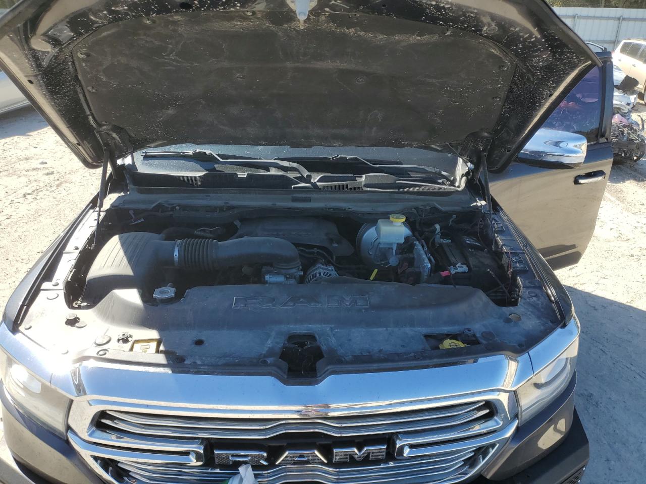 2022 RAM 1500 LARAMIE VIN:1C6SRFJT4NN283790