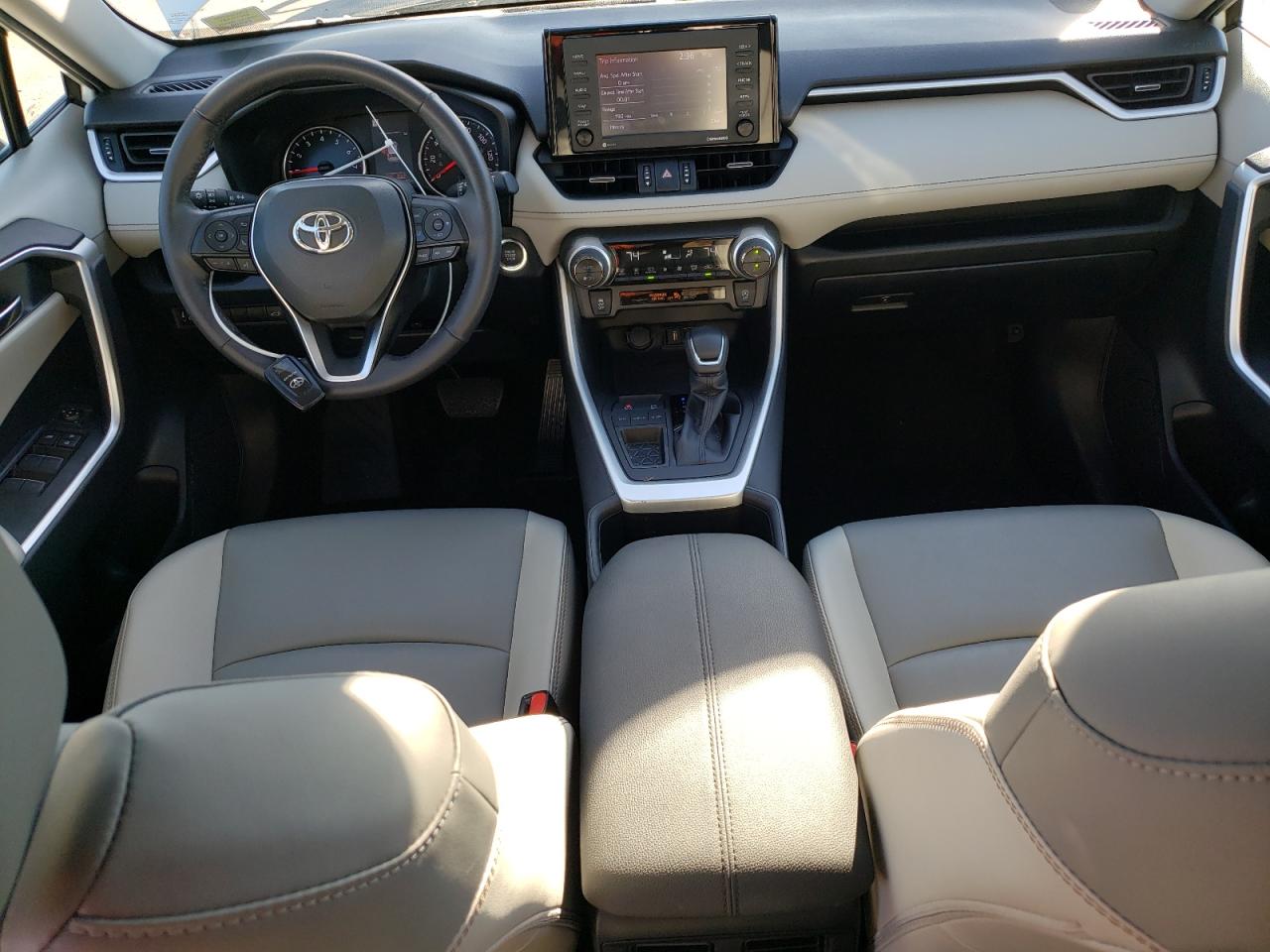 2022 TOYOTA RAV4 XLE PREMIUM VIN:2T3C1RFV7NW233183