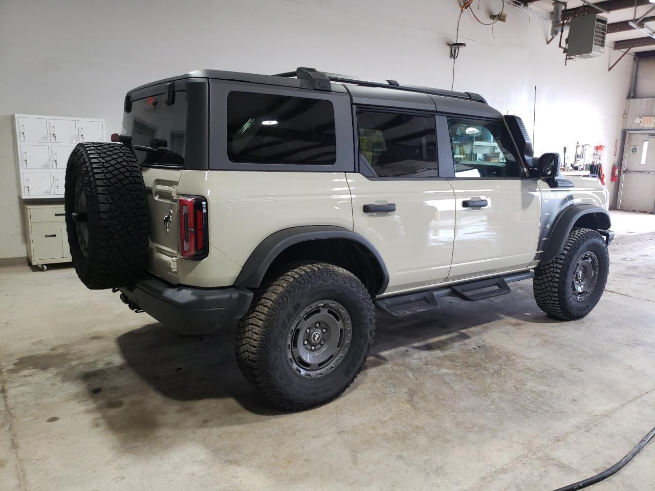 2022 FORD BRONCO BASE VIN:1FMEE5DH7NLB58518