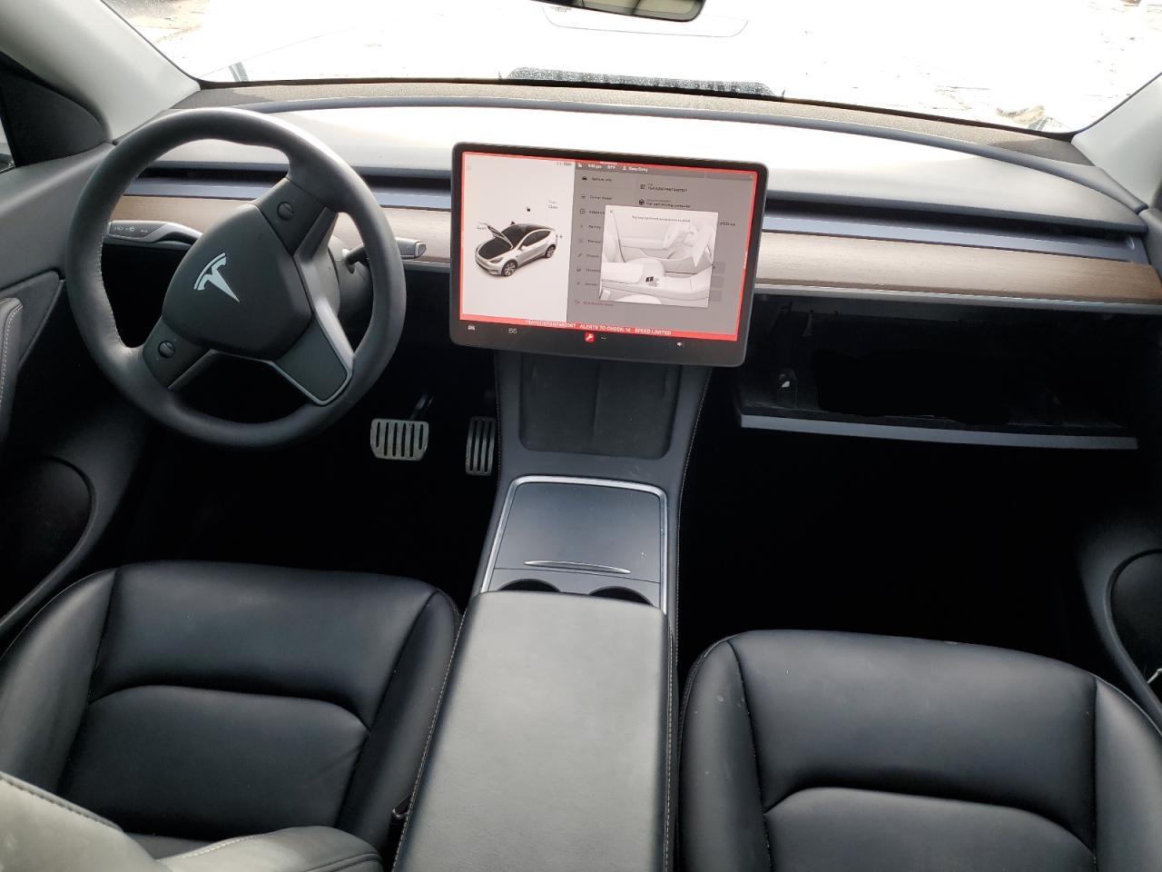 2022 TESLA MODEL Y  VIN:7SAYGDEF9NF460367