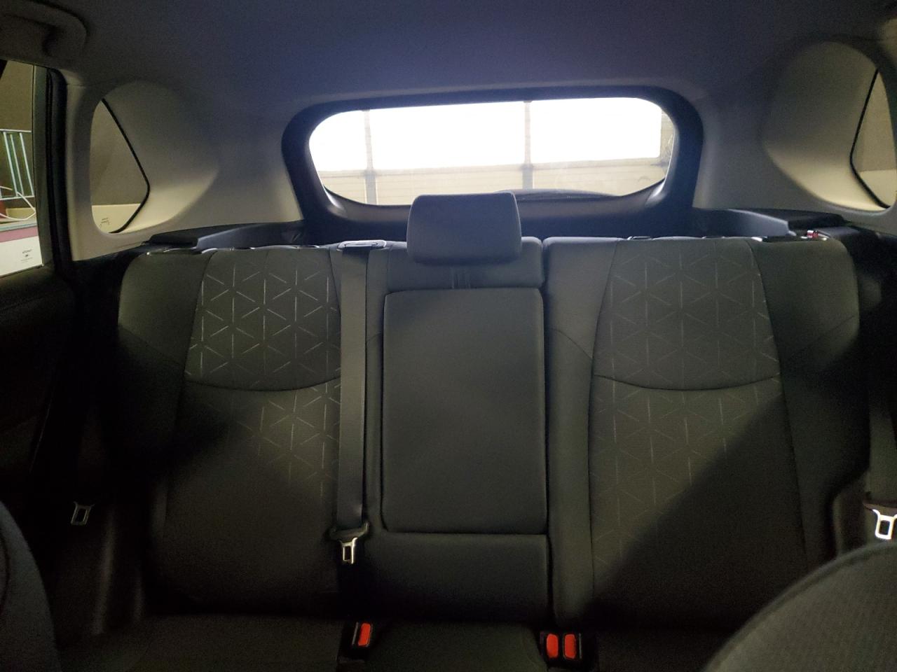 2024 TOYOTA RAV4 XLE VIN:2T3P1RFV0RC411797