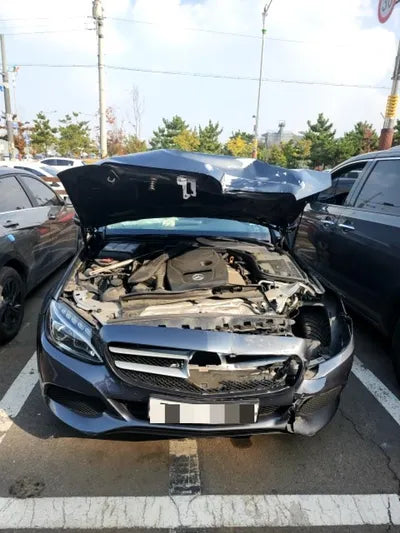 2015 Mercedes-Benz C 200 VIN: