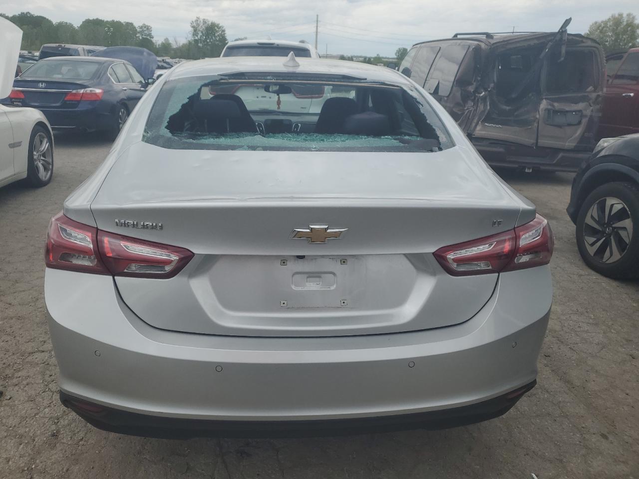 2022 CHEVROLET MALIBU LT VIN:1G1ZD5ST2NF105541