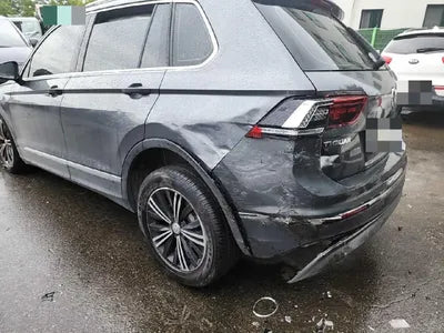 2020 Volkswagen Tiguan VIN: