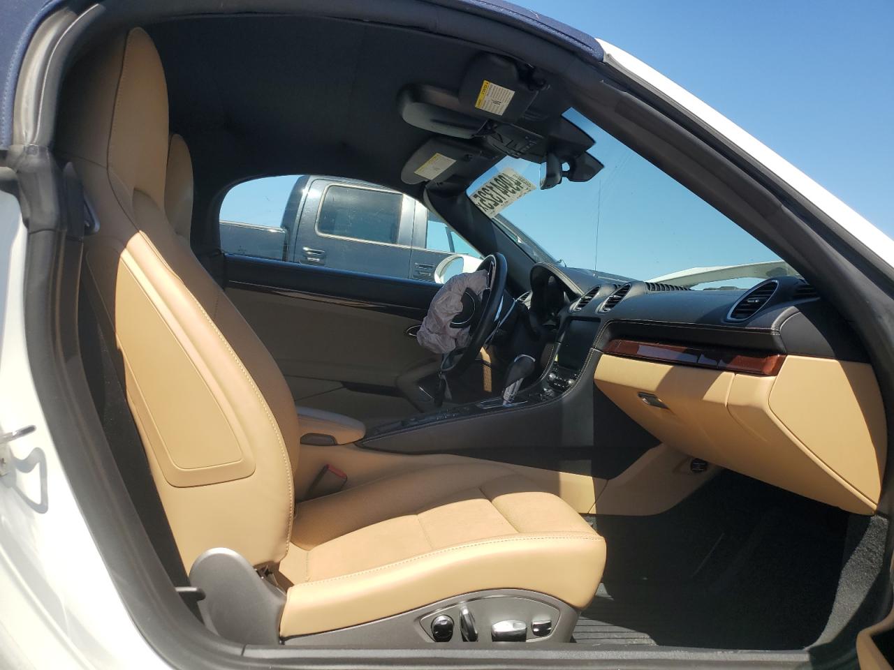 2022 PORSCHE BOXSTER BASE VIN:WP0CA2A86NS205229