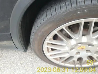 2015 Porsche Cayenne VIN: