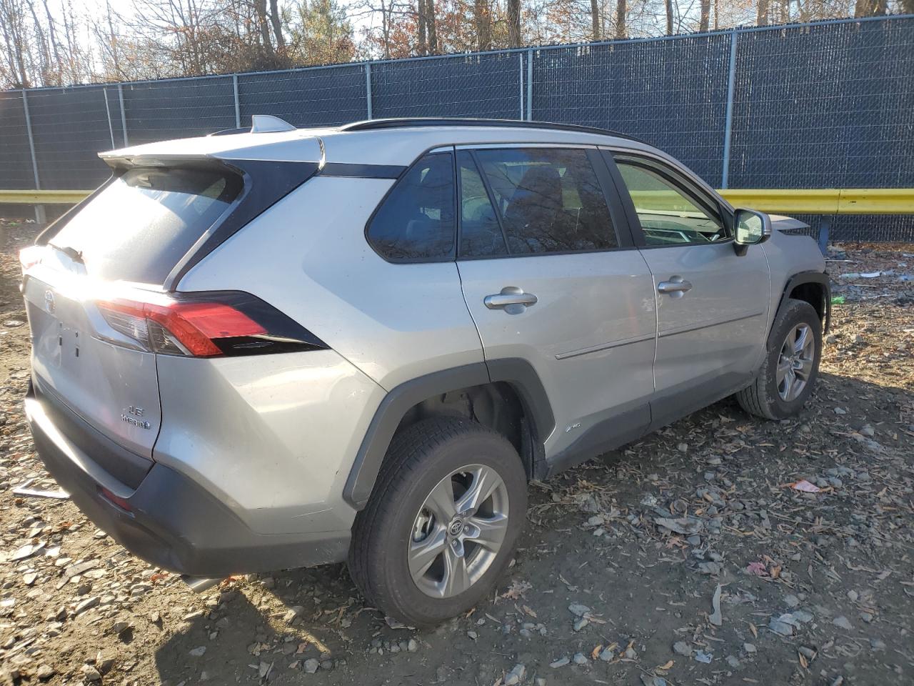 2024 TOYOTA RAV4 LE VIN:2T3MWRFV5RW187140