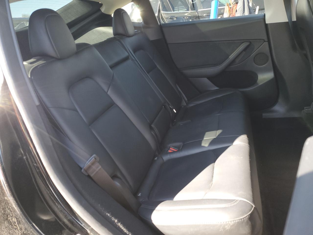 2023 TESLA MODEL Y  VIN:7SAYGDEF7PF924355