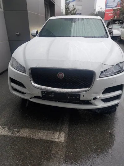 2016 Jaguar F-Pace VIN: