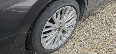 2018 Toyota Camry VIN: