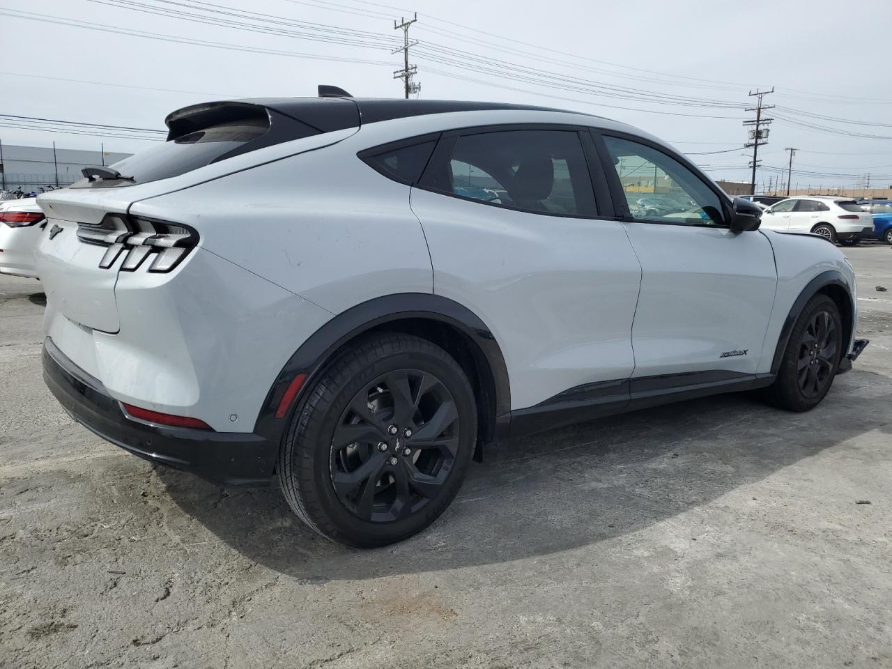 2023 FORD MUSTANG MACH-E PREMIUM VIN:3FMTK3SU0PMA86518