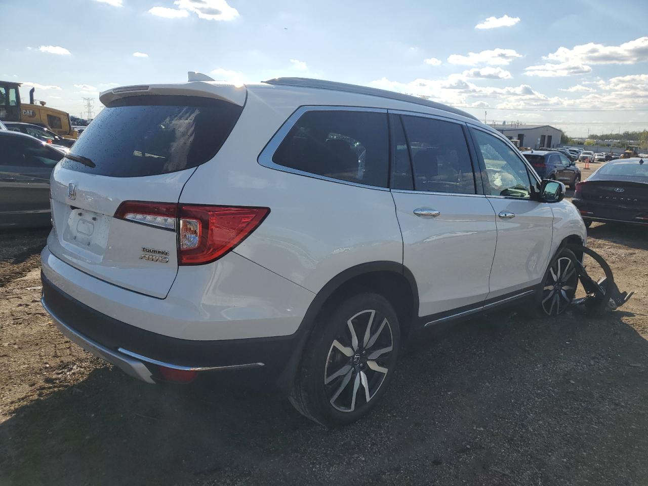 2022 HONDA PILOT TOURING VIN:5FNYF6H9XNB016092
