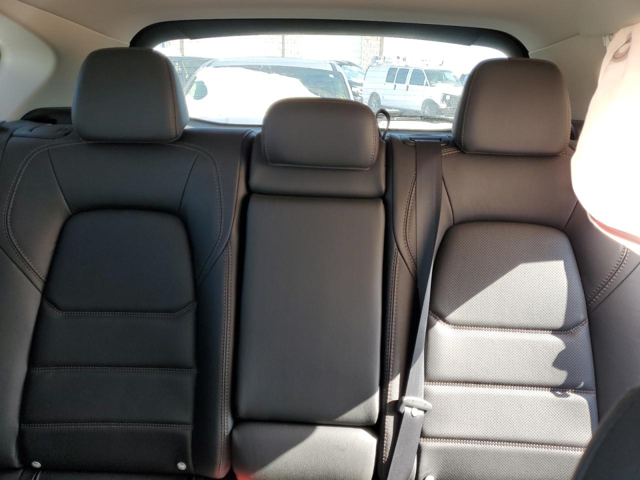 2022 MAZDA CX-5 PREFERRED VIN:JM3KFBCM5N0602327